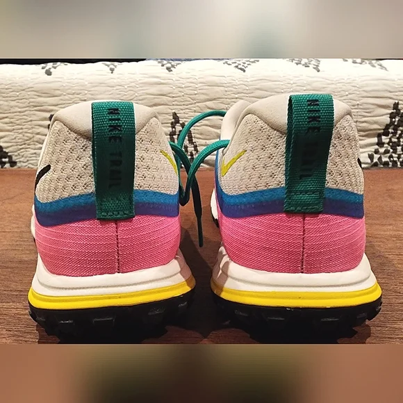 Nike Air Zoom Wildhorse 5 Trail Running Shoes - Womens Size 9 - Picture 2 of 12